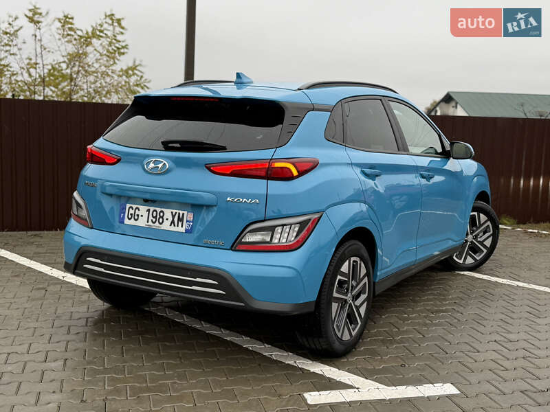 Внедорожник / Кроссовер Hyundai Kona 2022 в Виннице