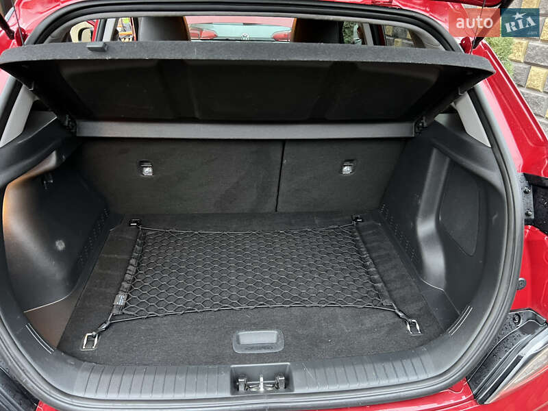 Внедорожник / Кроссовер Hyundai Kona 2021 в Луцке