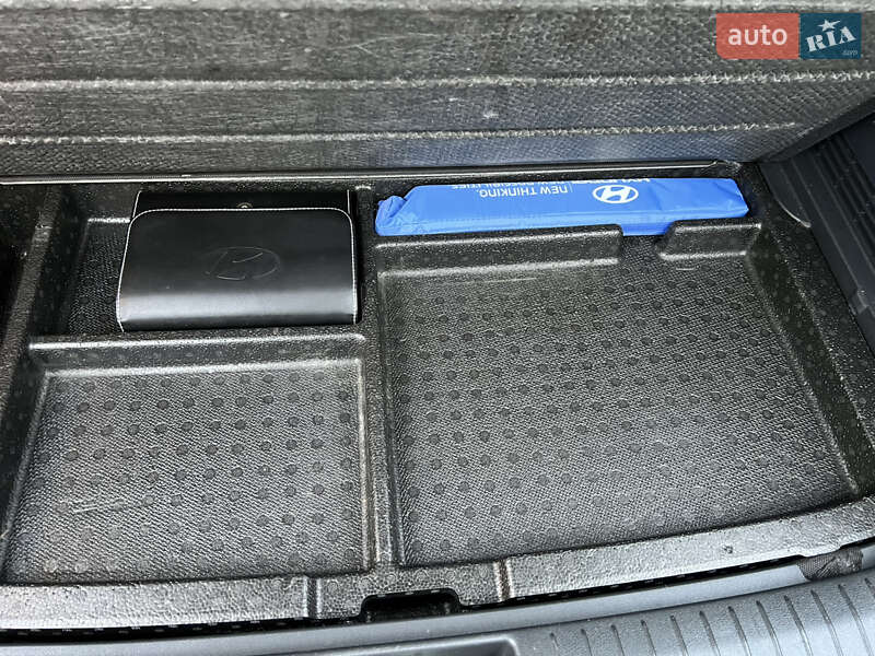 Внедорожник / Кроссовер Hyundai Kona 2021 в Луцке