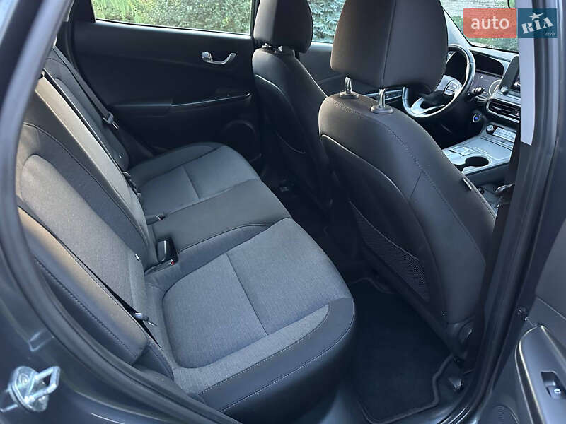 Позашляховик / Кросовер Hyundai Kona 2022 в Бучачі