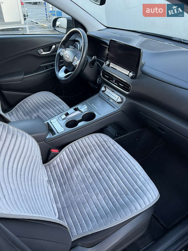 Внедорожник / Кроссовер Hyundai Kona 2021 в Ковеле