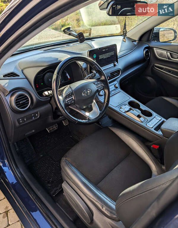 Внедорожник / Кроссовер Hyundai Kona 2020 в Тернополе