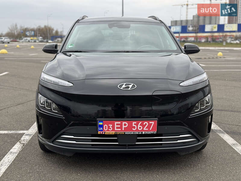 Внедорожник / Кроссовер Hyundai Kona 2022 в Киеве