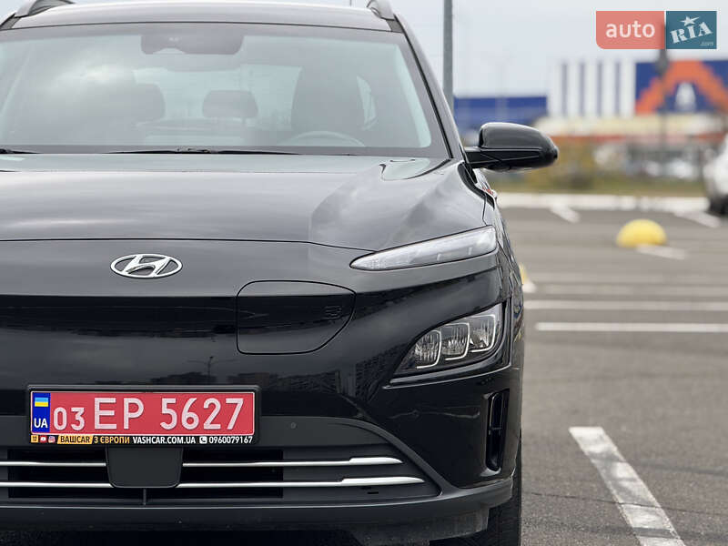 Внедорожник / Кроссовер Hyundai Kona 2022 в Киеве