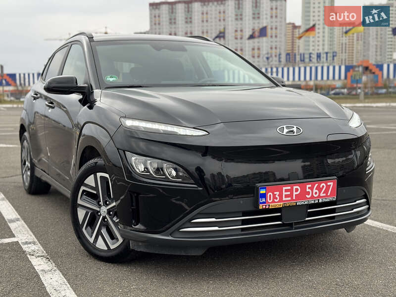 Внедорожник / Кроссовер Hyundai Kona 2022 в Киеве