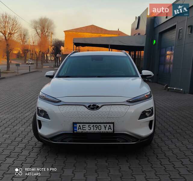 Внедорожник / Кроссовер Hyundai Kona 2019 в Каменском