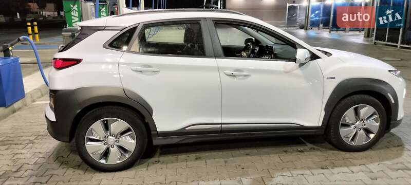 Внедорожник / Кроссовер Hyundai Kona 2020 в Львове фото 35 Внедорожник / Кроссовер Hyundai Kona 2020 в Львове