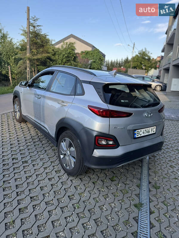 Внедорожник / Кроссовер Hyundai Kona 2020 в Самборе
