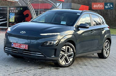 Внедорожник / Кроссовер Hyundai Kona 2023 в Тернополе