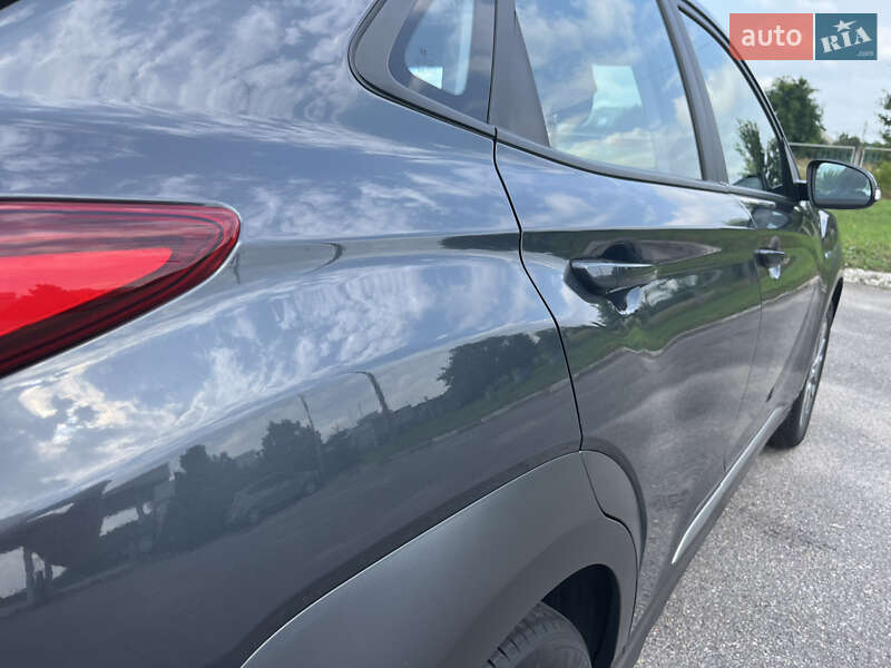 Внедорожник / Кроссовер Hyundai Kona 2020 в Виннице