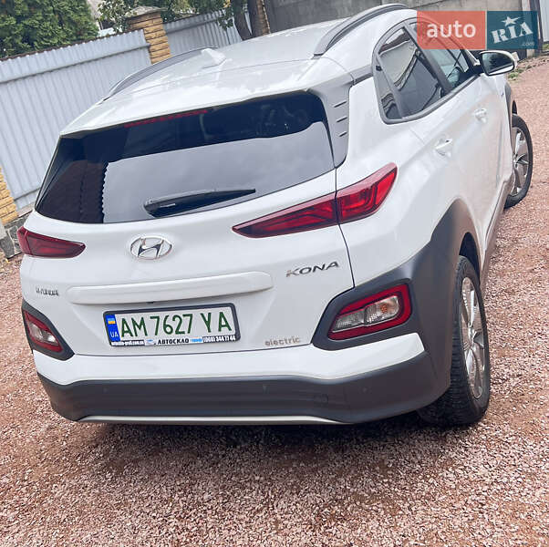 Внедорожник / Кроссовер Hyundai Kona 2020 в Житомире