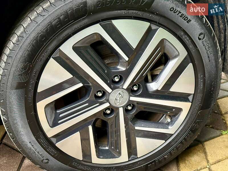 Позашляховик / Кросовер Hyundai Kona 2022 в Самборі