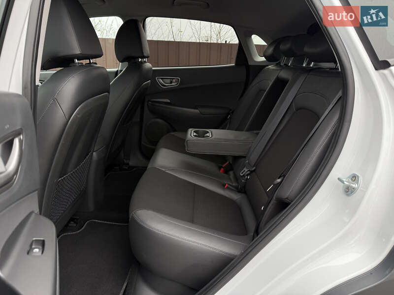 Внедорожник / Кроссовер Hyundai Kona 2020 в Виннице