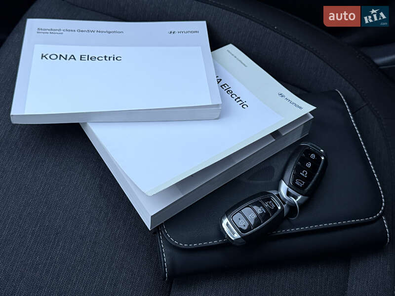 Внедорожник / Кроссовер Hyundai Kona 2023 в Тернополе