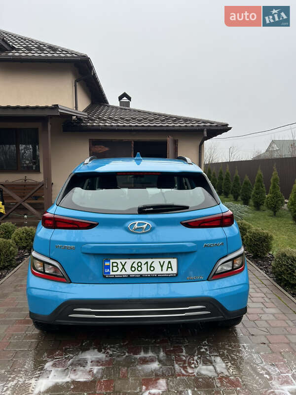 Внедорожник / Кроссовер Hyundai Kona 2022 в Хмельницком