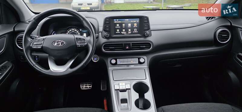 Внедорожник / Кроссовер Hyundai Kona 2020 в Тернополе