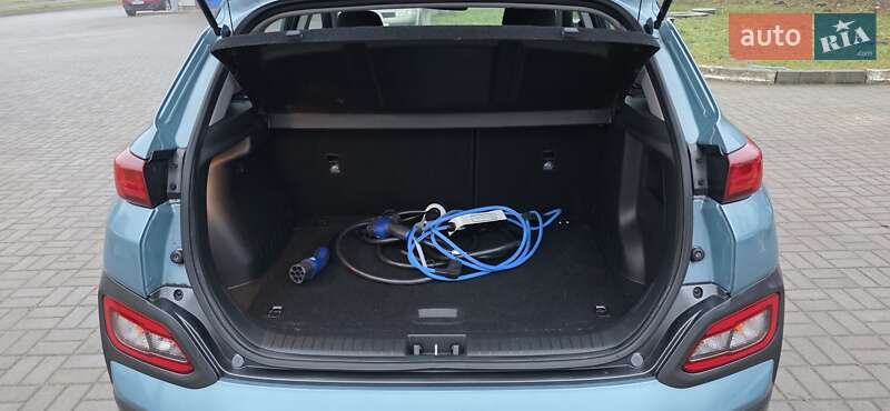 Внедорожник / Кроссовер Hyundai Kona 2020 в Тернополе