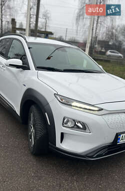 Внедорожник / Кроссовер Hyundai Kona 2020 в Житомире