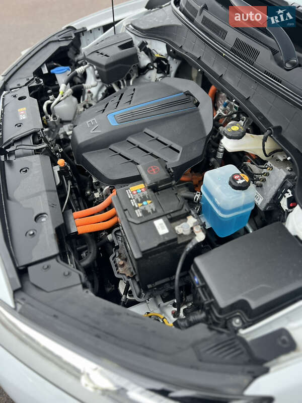 Внедорожник / Кроссовер Hyundai Kona 2020 в Житомире