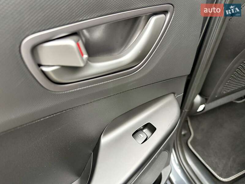 Внедорожник / Кроссовер Hyundai Kona 2020 в Бердичеве