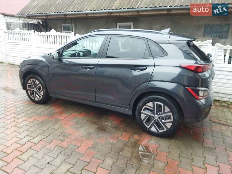 Внедорожник / Кроссовер Hyundai Kona 2021 в Звягеле