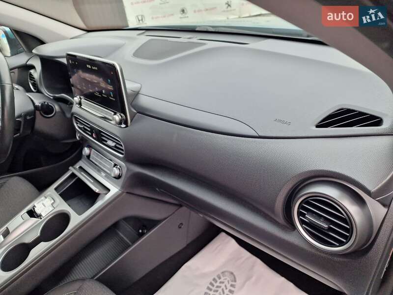 Внедорожник / Кроссовер Hyundai Kona 2020 в Виннице