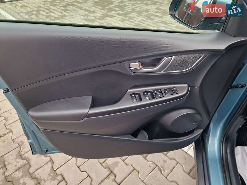 Внедорожник / Кроссовер Hyundai Kona 2020 в Виннице