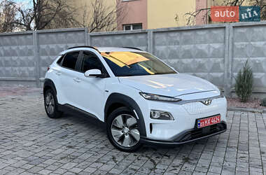 Внедорожник / Кроссовер Hyundai Kona 2019 в Ровно