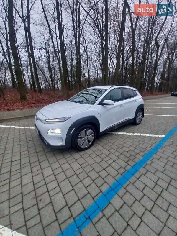 Внедорожник / Кроссовер Hyundai Kona 2020 в Львове фото 12 Внедорожник / Кроссовер Hyundai Kona 2020 в Львове