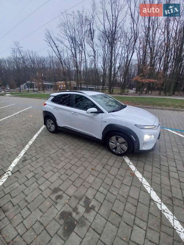 Внедорожник / Кроссовер Hyundai Kona 2020 в Львове фото 17 Внедорожник / Кроссовер Hyundai Kona 2020 в Львове