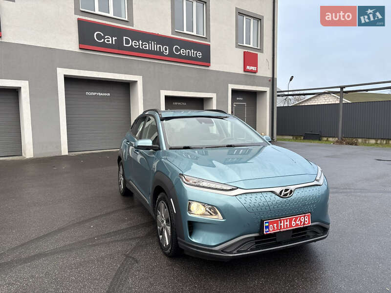 Внедорожник / Кроссовер Hyundai Kona 2020 в Виннице