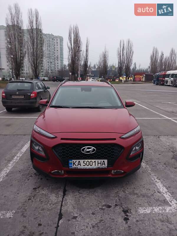 Внедорожник / Кроссовер Hyundai Kona 2021 в Киеве