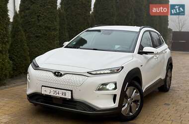 Позашляховик / Кросовер Hyundai Kona 2021 в Радивиліві