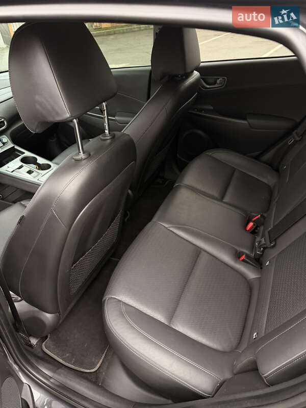 Внедорожник / Кроссовер Hyundai Kona 2020 в Александрие