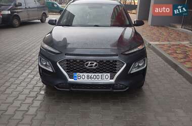 Внедорожник / Кроссовер Hyundai Kona 2018 в Тернополе