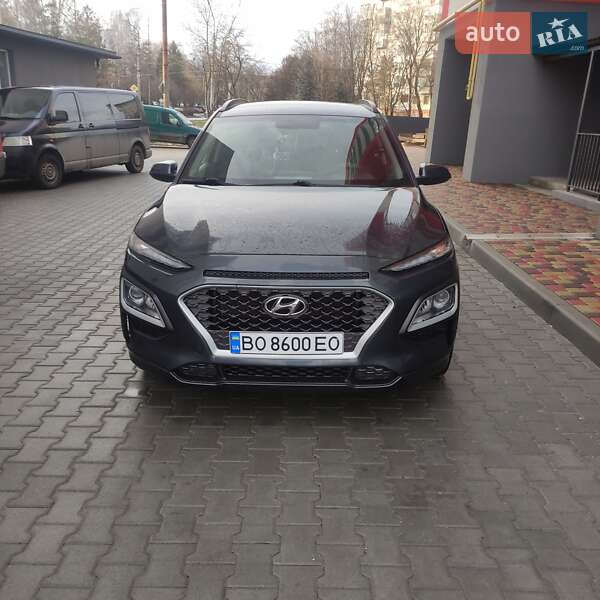 Позашляховик / Кросовер Hyundai Kona 2018 в Тернополі