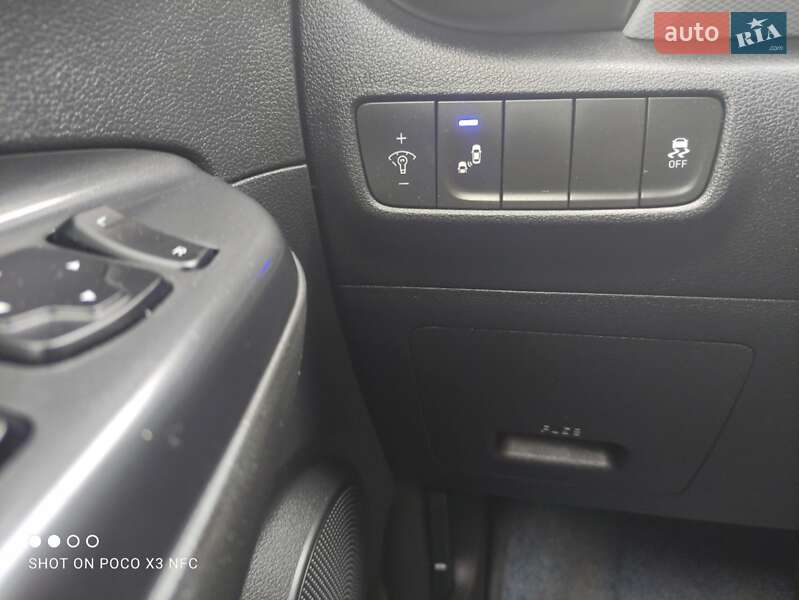 Позашляховик / Кросовер Hyundai Kona 2018 в Тернополі