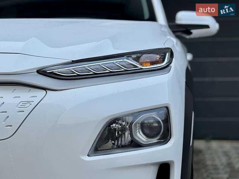 Внедорожник / Кроссовер Hyundai Kona 2020 в Тернополе