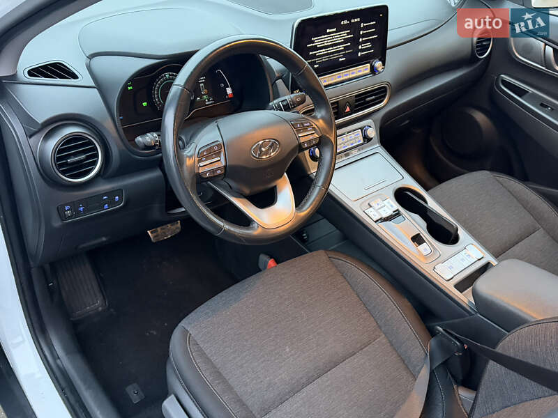 Позашляховик / Кросовер Hyundai Kona 2021 в Тернополі фото 19 Позашляховик / Кросовер Hyundai Kona 2021 в Тернополі