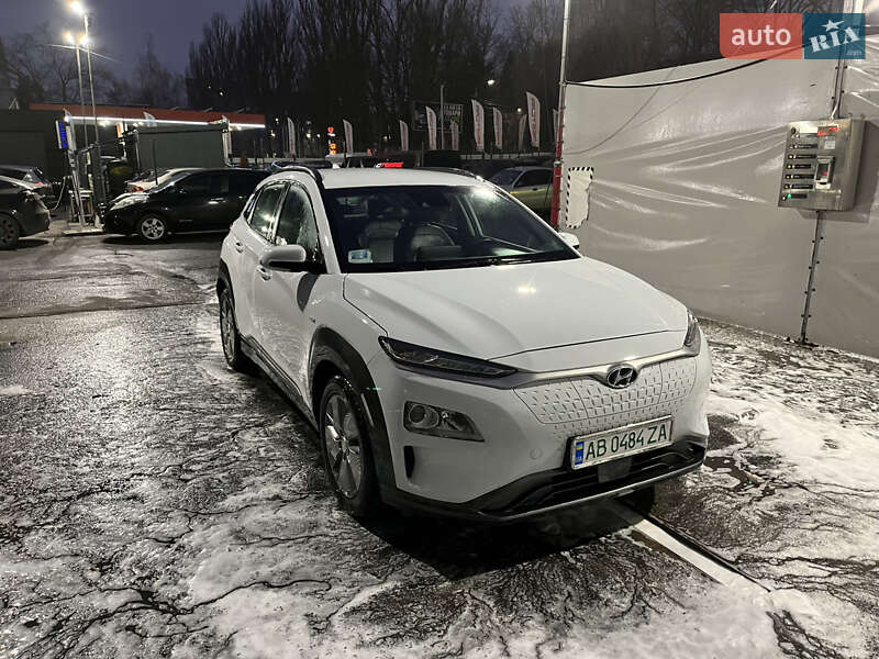Внедорожник / Кроссовер Hyundai Kona 2020 в Виннице