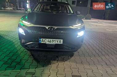 Внедорожник / Кроссовер Hyundai Kona 2020 в Луцке