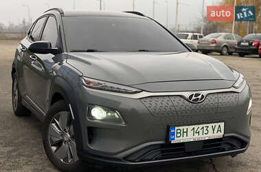 Позашляховик / Кросовер Hyundai Kona 2019 в Дніпрі