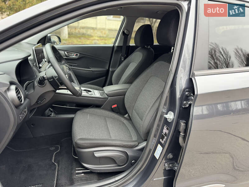 Позашляховик / Кросовер Hyundai Kona 2020 в Рівному