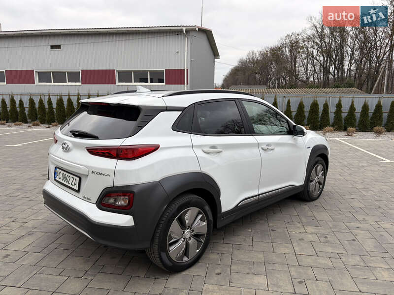 Внедорожник / Кроссовер Hyundai Kona 2019 в Луцке
