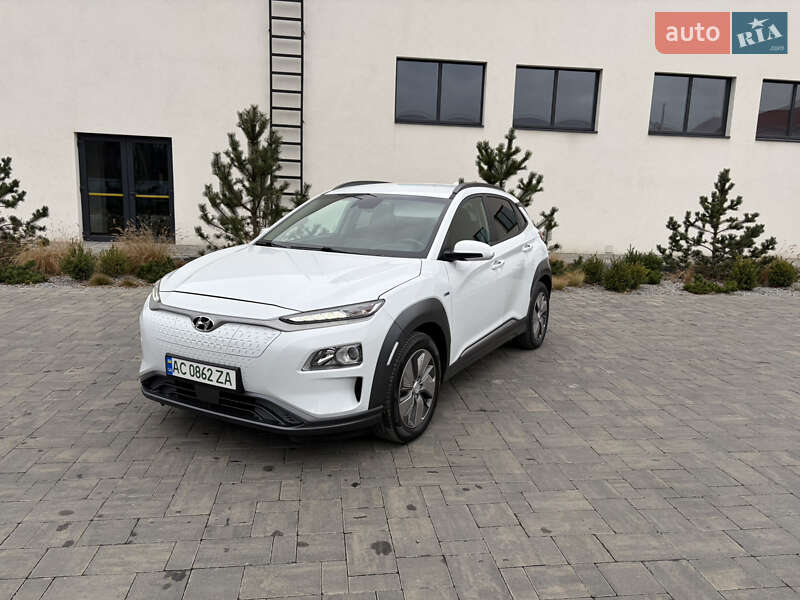 Внедорожник / Кроссовер Hyundai Kona 2019 в Луцке