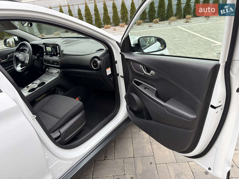 Внедорожник / Кроссовер Hyundai Kona 2019 в Луцке