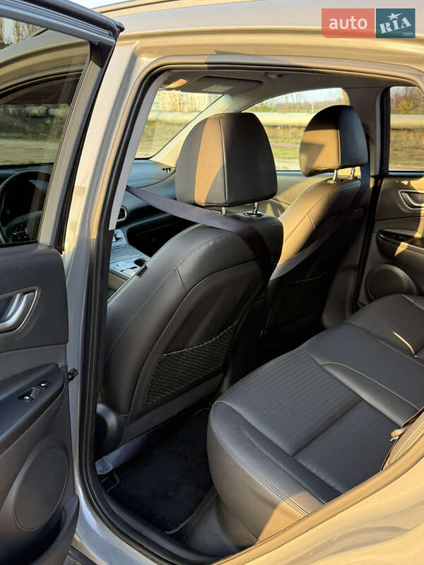 Внедорожник / Кроссовер Hyundai Kona 2019 в Южноукраинске