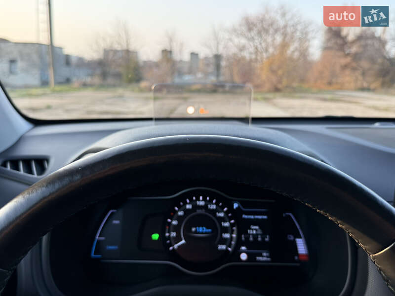 Внедорожник / Кроссовер Hyundai Kona 2019 в Южноукраинске