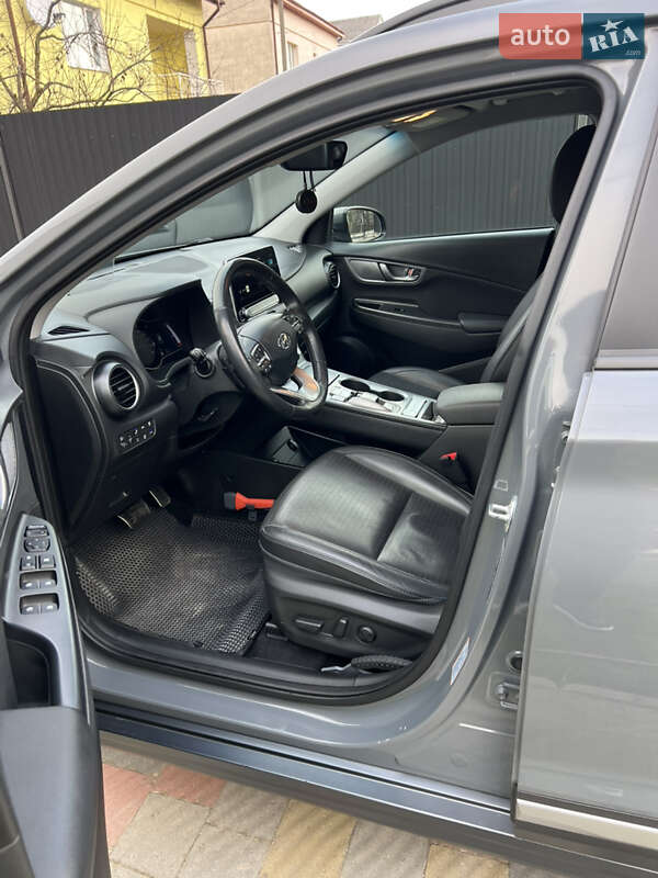 Внедорожник / Кроссовер Hyundai Kona 2019 в Львове