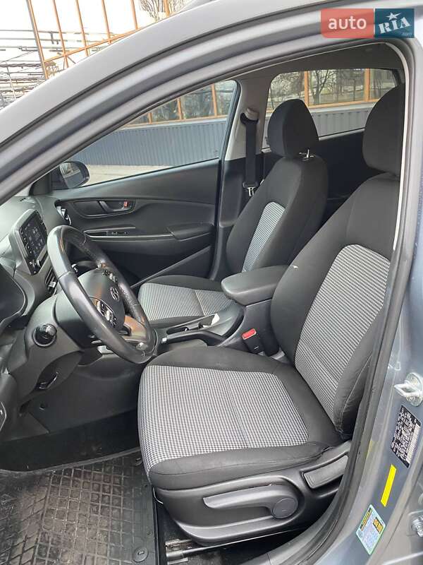 Внедорожник / Кроссовер Hyundai Kona 2020 в Киеве